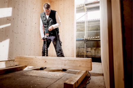 Metabo Ударная дрель SBEV 1000-2, 1010 Вт, 0-1000/0-2800 об/мин, 40/14 Нм, ключевой 1.5-13 мм, 2.7кг